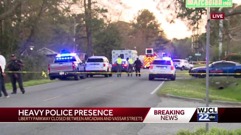 Bystander killed following high-speed chase in Savannah