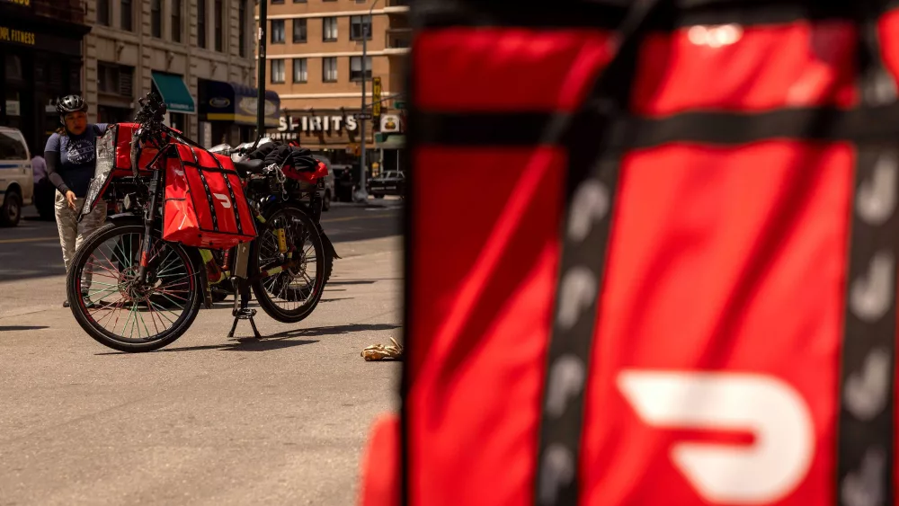 DoorDash will soon let users eat now and pay in installments