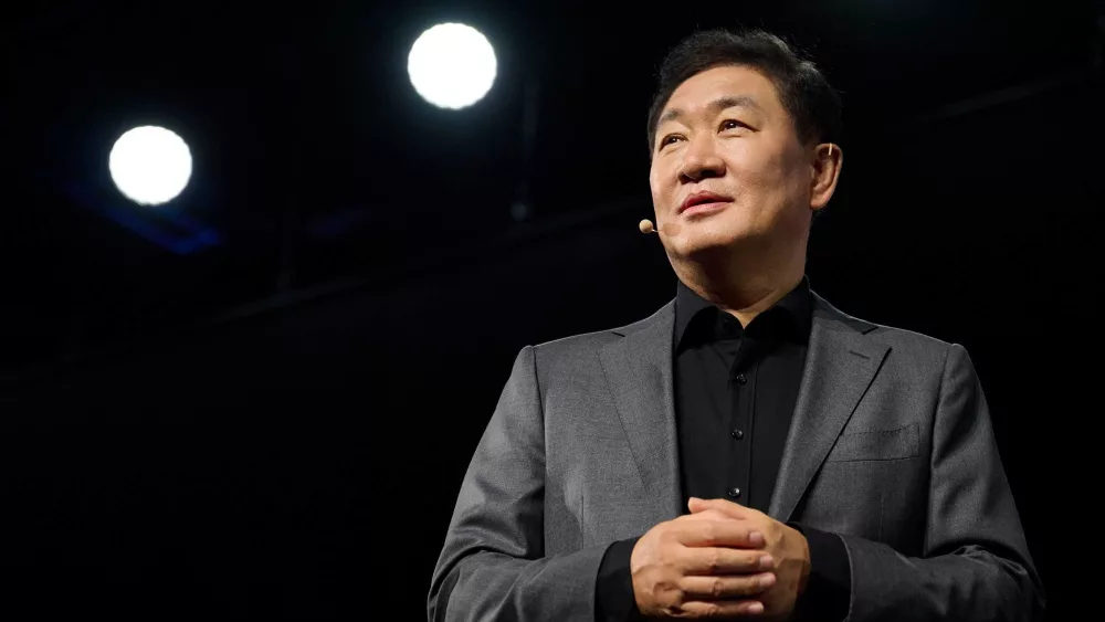 Samsung co-CEO Han Jong-Hee dies at 63