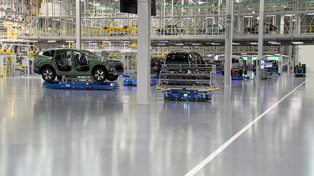 Hyundai cuts ribbon on Bryan county plant, announces expansion