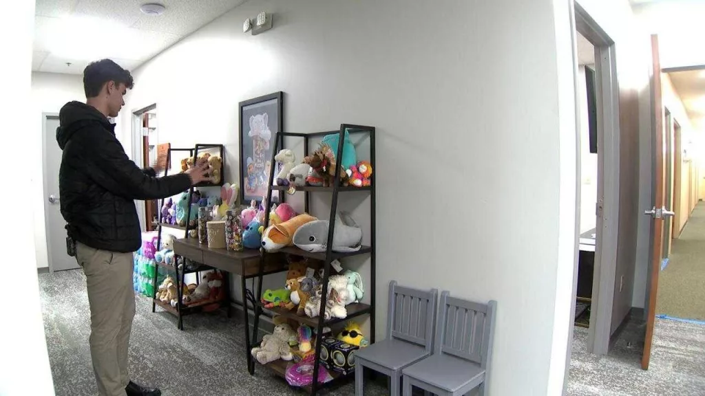 Teen hosts stuffed animal drive for abused children
