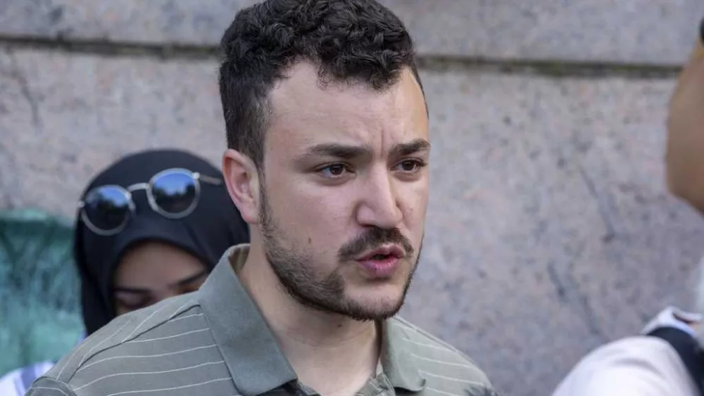 Judge rejects Trump administration's bid to move Mahmoud Khalil's legal case