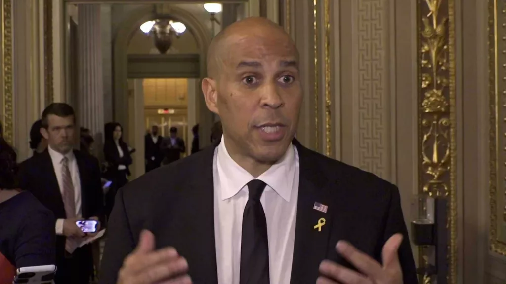 How Sen. Cory Booker prepared his body for record 25-hour-long speech