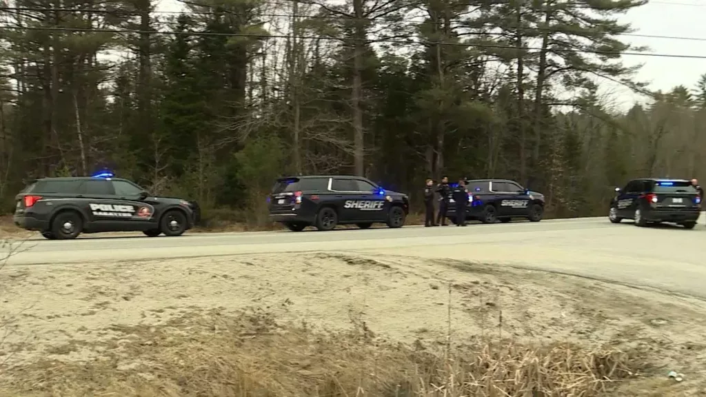 Maine man shot, killed his mom while she was driving; shoots 3 passersby, killing 1