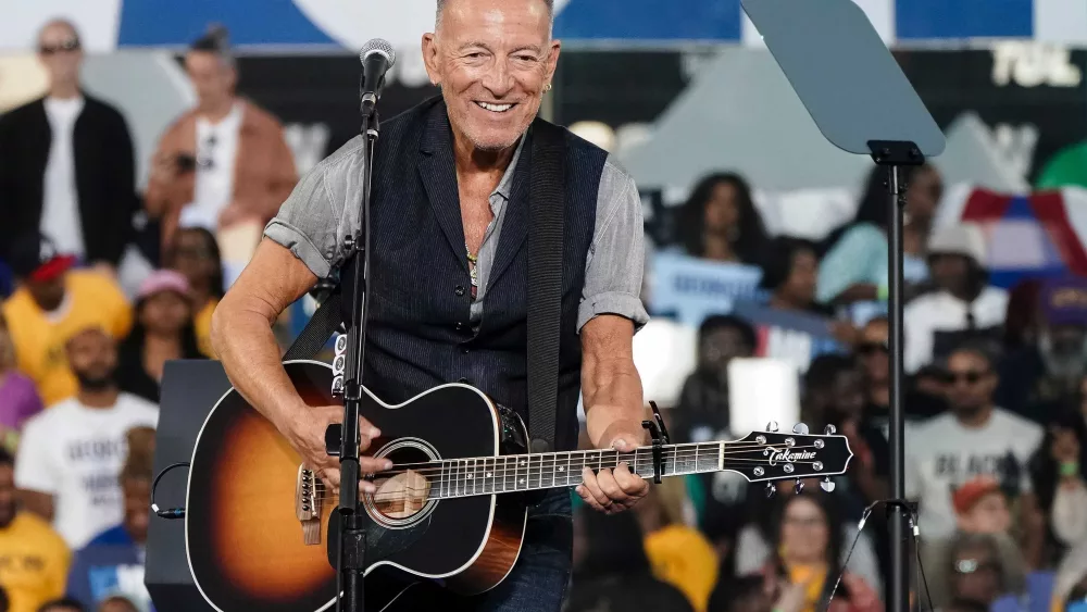 Bruce Springsteen to release 7 'Lost Albums' containing over 80 never-before-heard songs