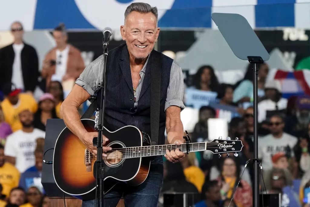 Bruce Springsteen to release 7 'Lost Albums' containing over 80 never-before-heard songs