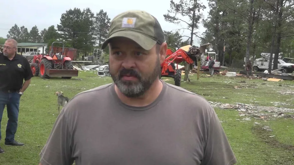 'Broke my heart': Tornado destroys Georgia man's home, tosses it into trees