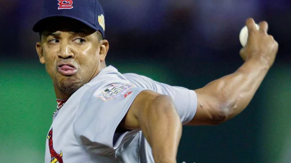 Former MLB pitcher Octavio Dotel dies in DR roof collapse