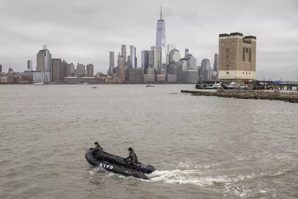 Company whose NYC sightseeing chopper crashed, killing 6, is ceasing operations immediately