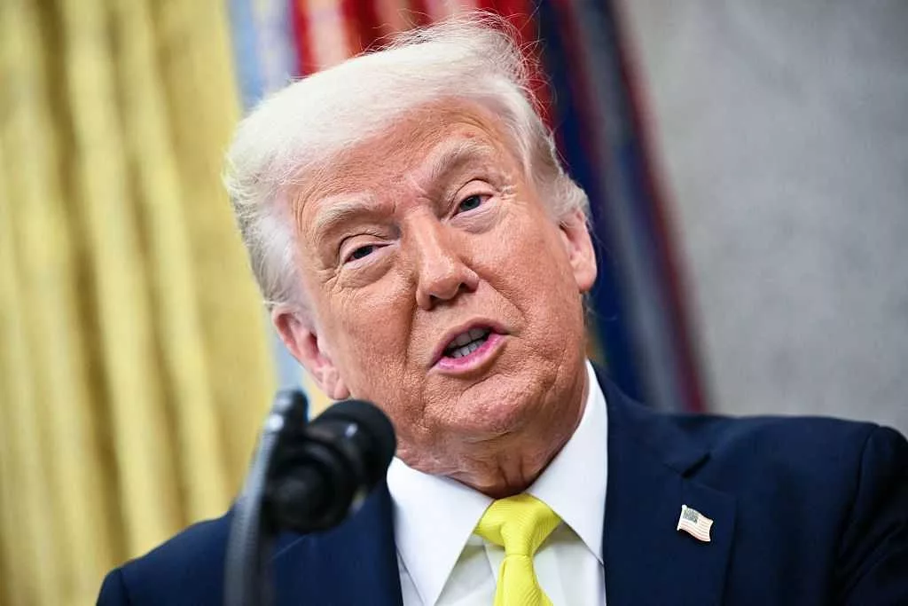 President Trump criticizes senator for meeting with man wrongly deported to El Salvador