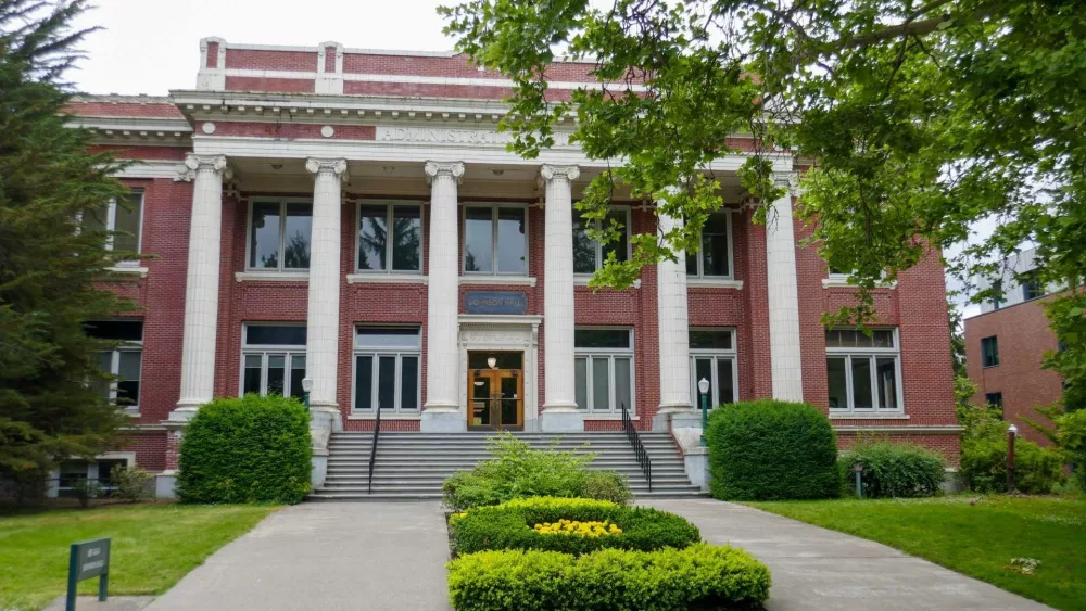 Federal judge orders US to restore visas of 2 international students in Oregon