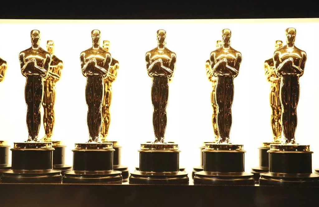 The Oscars mandate voters watch all nominated movies, set new rules for AI and refugee filmmakers