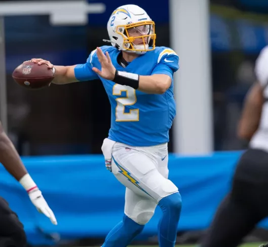 Quarterback Easton Stick joins Atlanta Falcons after five seasons with Chargers