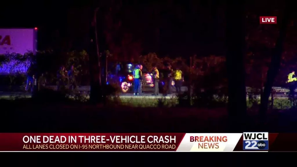 Fatal three-vehicle crash shuts down I-95 northbound