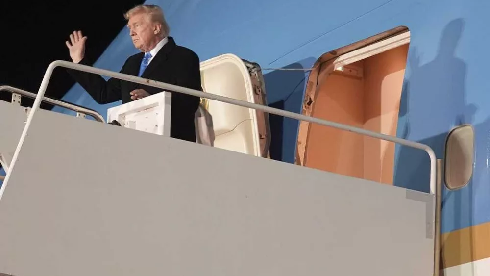 Trump calls for Ukraine and Russia to meet for 'very high level' talks, says they are close to deal