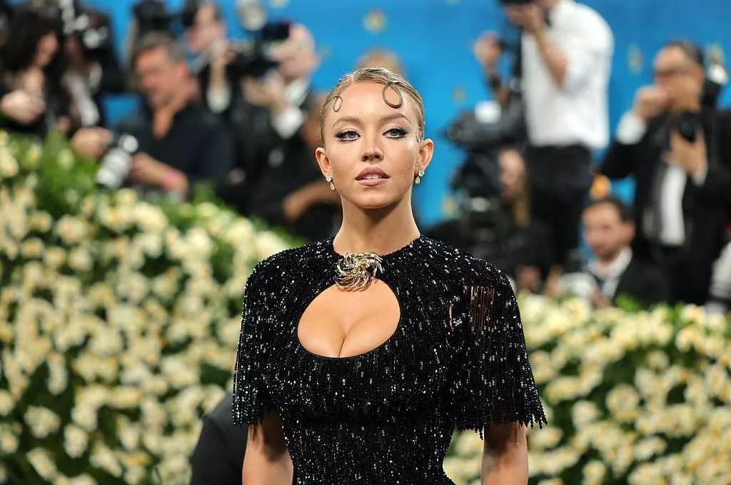 Every celebrity red-carpet look at the 2025 Met Gala