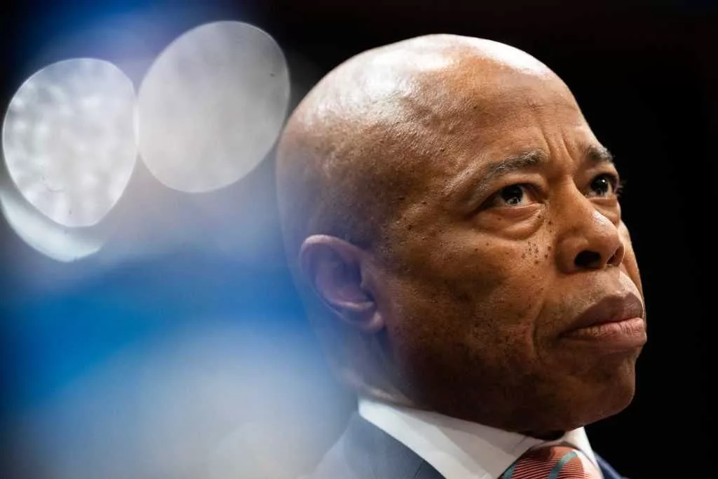 Trove of documents unsealed in NYC mayor's criminal case offers a glimpse of thwarted investigation