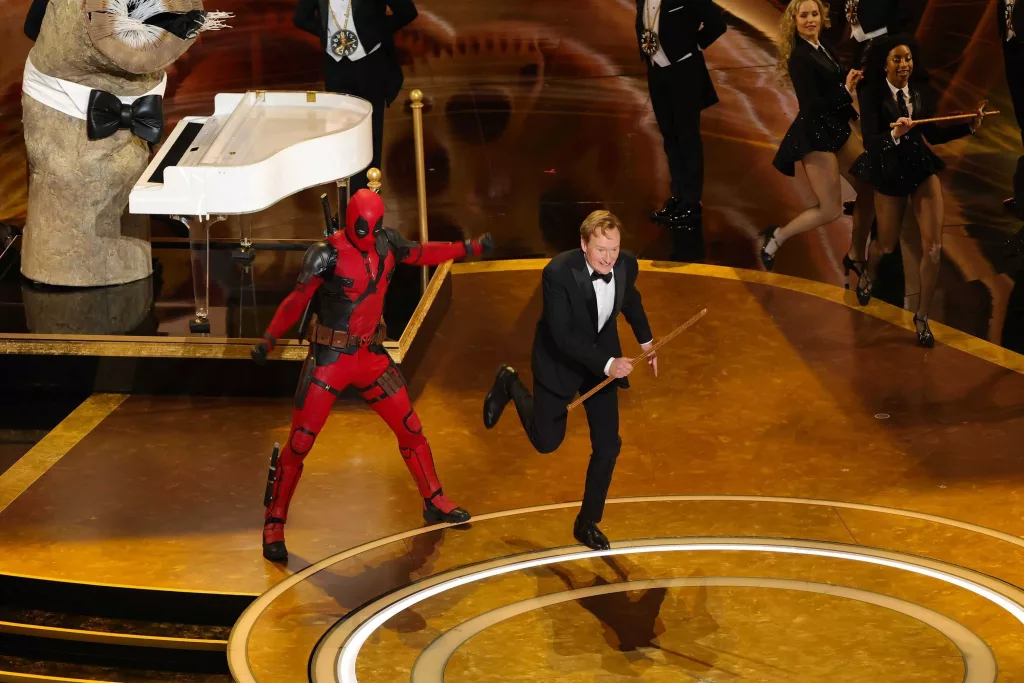 Yes, that was Ryan Reynolds dancing in the Deadpool suit at the Academy Awards
