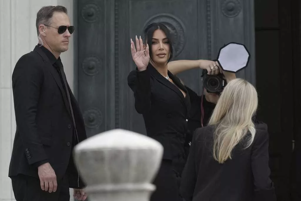 Kim Kardashian testifies about fears of rape and death as she recounts 2016 jewelry heist