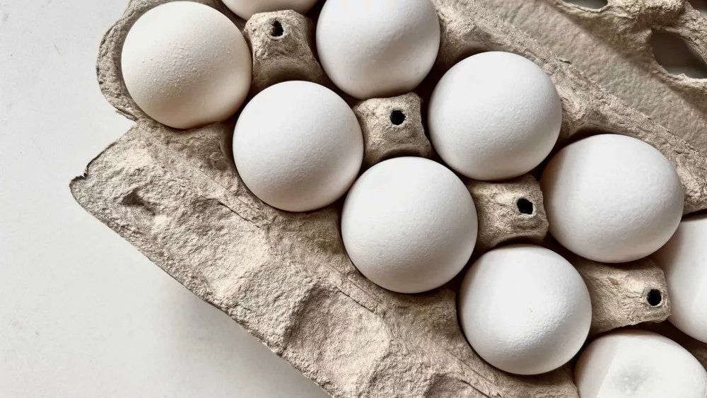 Retail egg prices drop in the US for first time in months