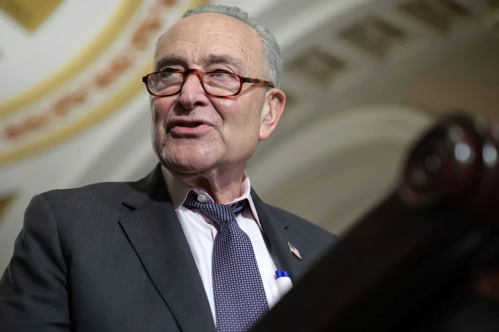 Schumer puts hold on DOJ nominees over Qatari jet for Air Force One