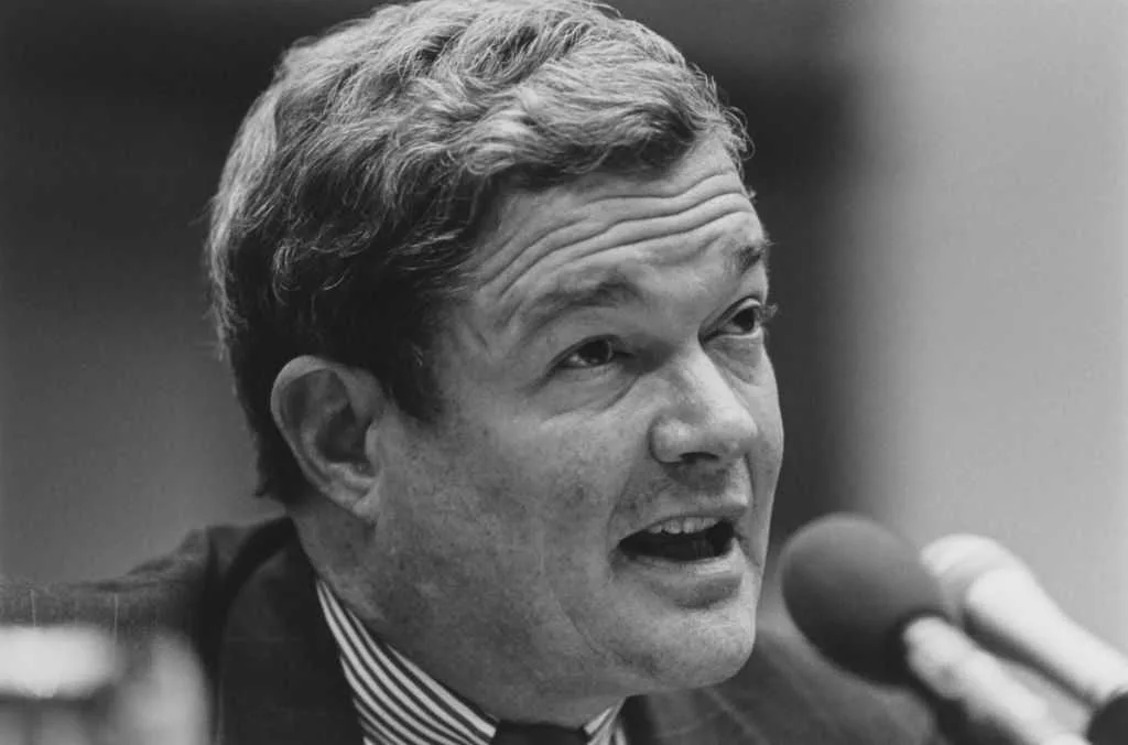 Kit Bond, former Missouri governor, US senator, dies at 86