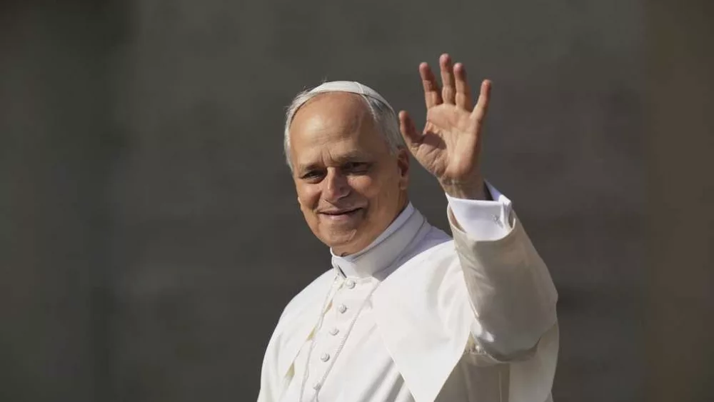 LIVE: Pope Leo XIV takes his first popemobile ride through St. Peter's Square ahead of installation