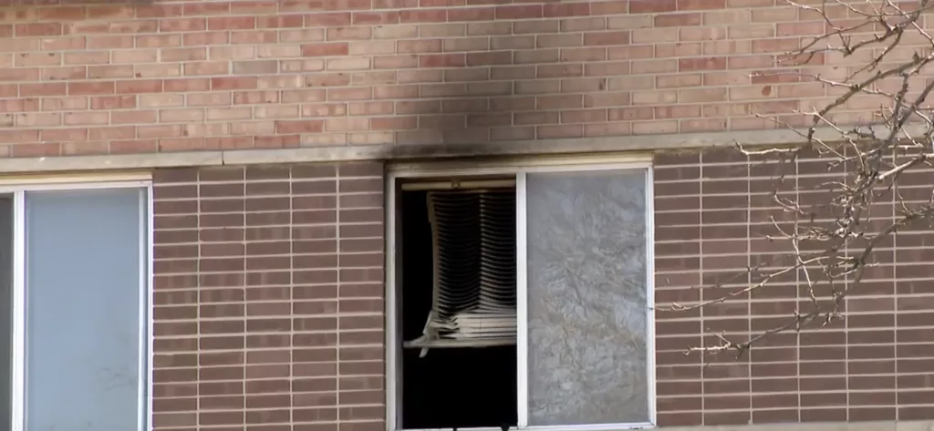 'Catch my baby': Neighbors help save toddler during Milwaukee apartment fire