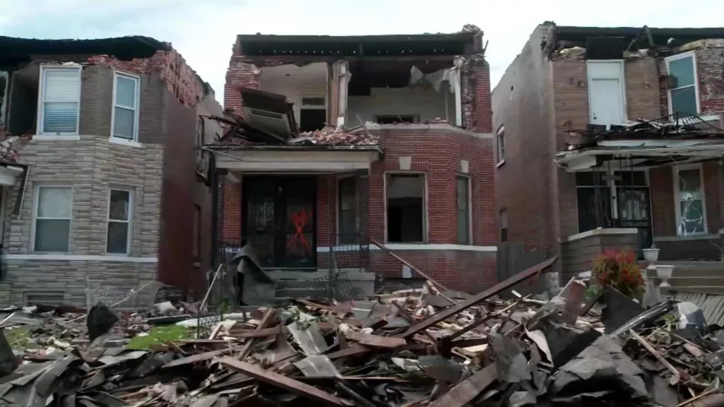 Tornadoes expose staffing crisis at National Weather Service