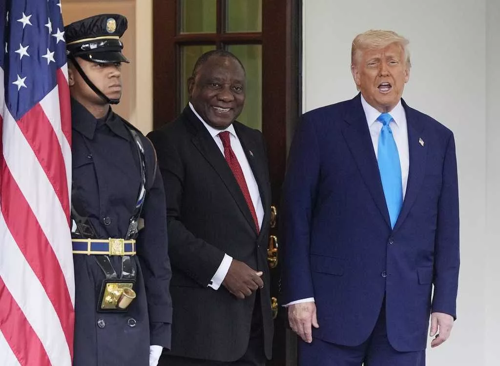 Trump confronts South African president over claims of white farmer killings