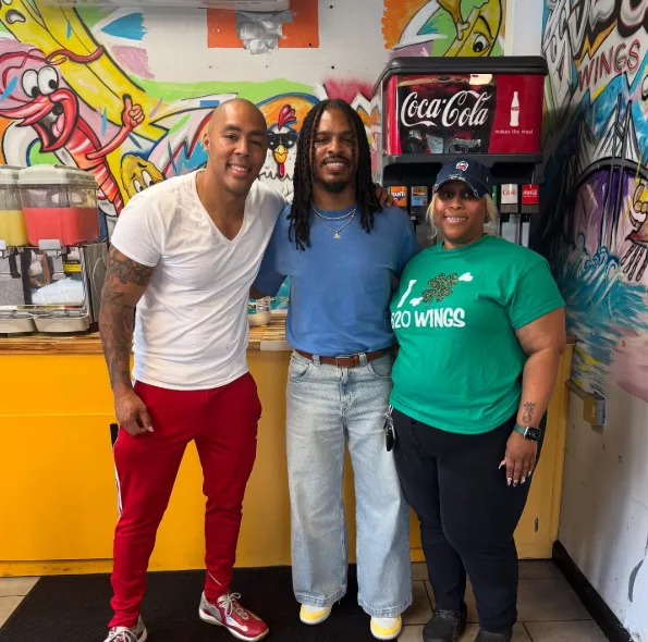 Popular TikTok food critic Keith Lee stops in Savannah