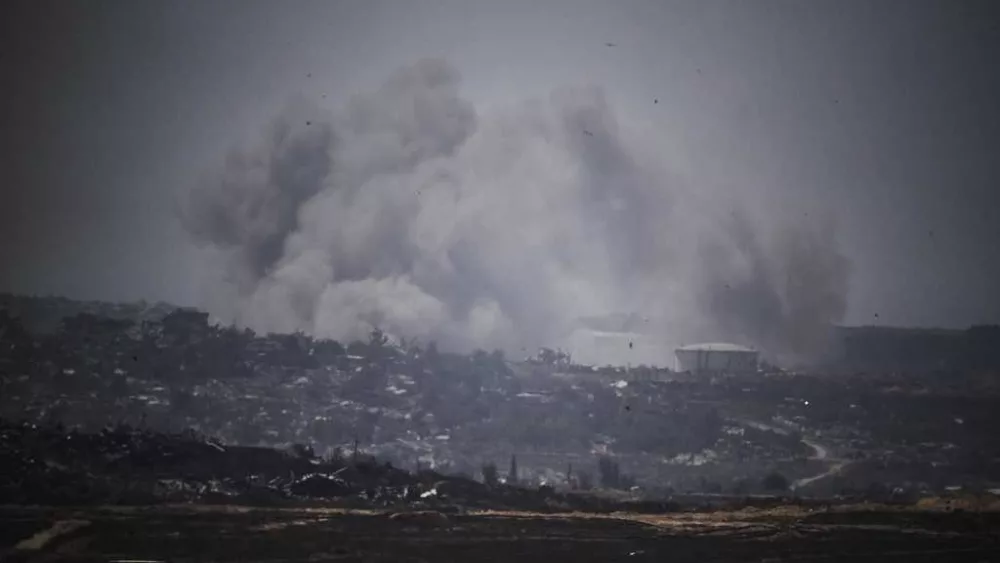 Israeli airstrike on school-turned-shelter in Gaza kills 25