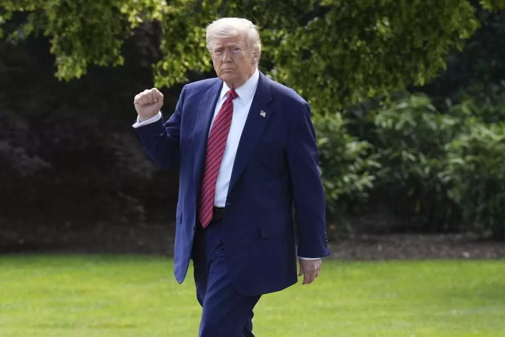 Trump says he's pardoning a Virginia sheriff convicted on bribery charges