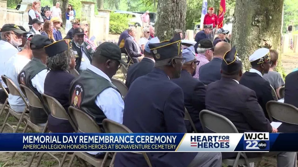 Dozens attend Memorial Day ceremony in Richmond Hill
