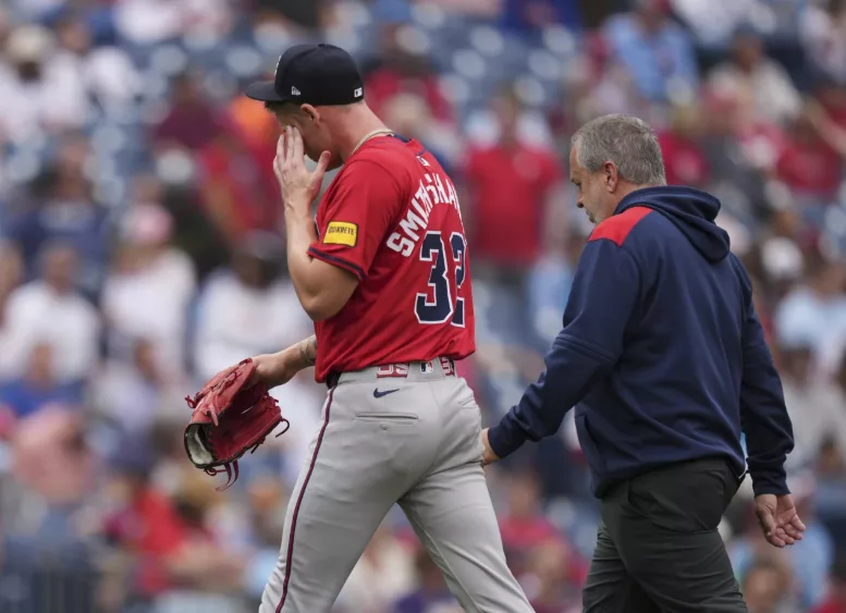 Braves right-hander A.J. Smith-Shawver hurts elbow and manager Brian Snitker says doesn’t look good