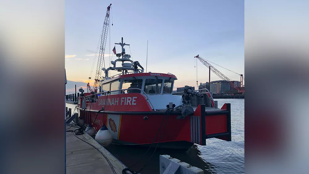 Overnight: Crews rescue 2 people from the Savannah River