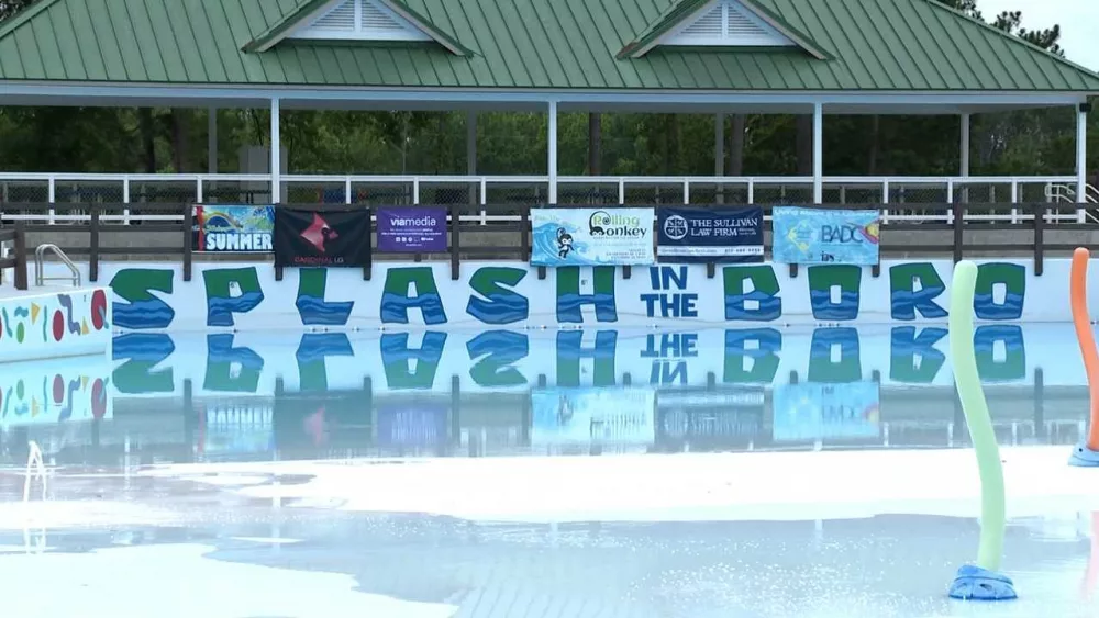 'Splash in the Boro' wave pool reopens