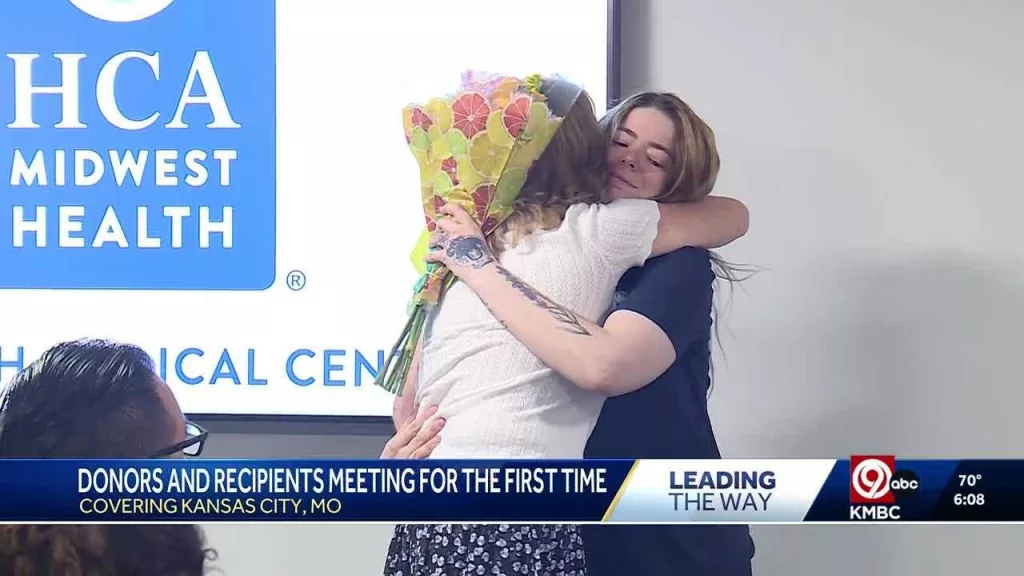 Kidney donors, recipients meet for the first time in Missouri
