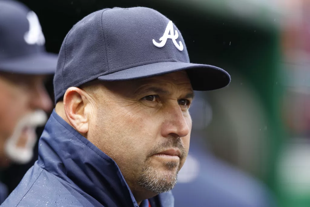 Atlanta Braves bring back former manager Fredi González as acting third base coach
