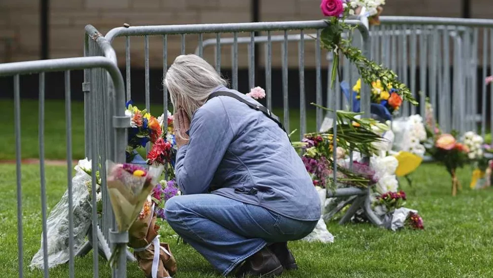 US judge issues order stopping the deportation of family of man charged in Boulder firebombing