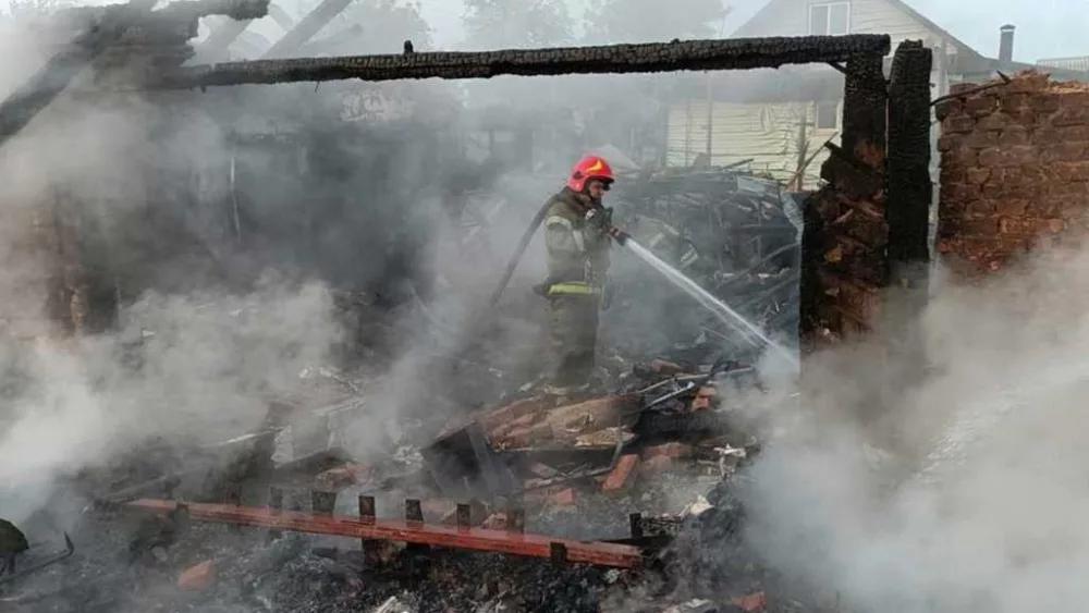 Russian strike kills 5, including a 1-year-old, in Ukraine