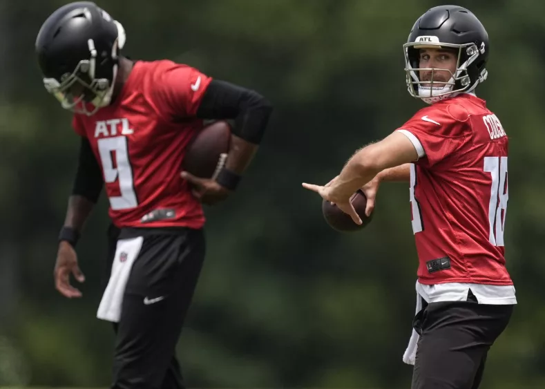 QB Kirk Cousins reports to Falcons minicamp