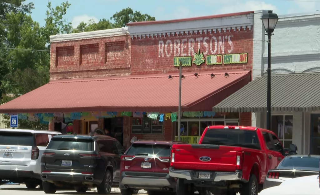 'Even documented people were scared': Brooklet restaurant owner responds to recent ICE raids