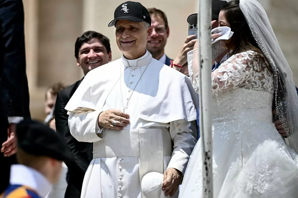 Pope Leo breaks from papal dress codes — with a White Sox baseball cap
