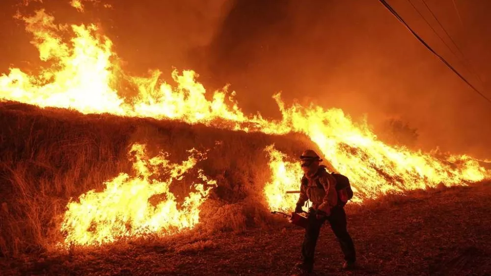 Trump moves to merge wildland firefighting into single force, despite ex-officials warning of chaos