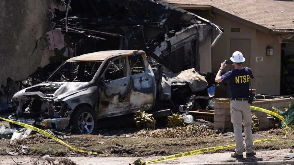 NTSB says runway lights that might have helped in foggy San Diego crash hadn't worked since 2022