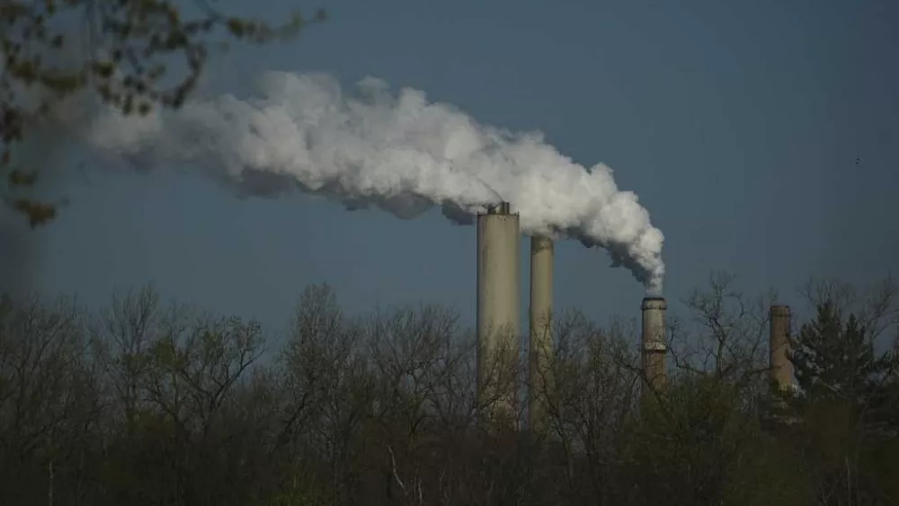 Scientists warn that greenhouse gas accumulation is accelerating and more extreme weather will come