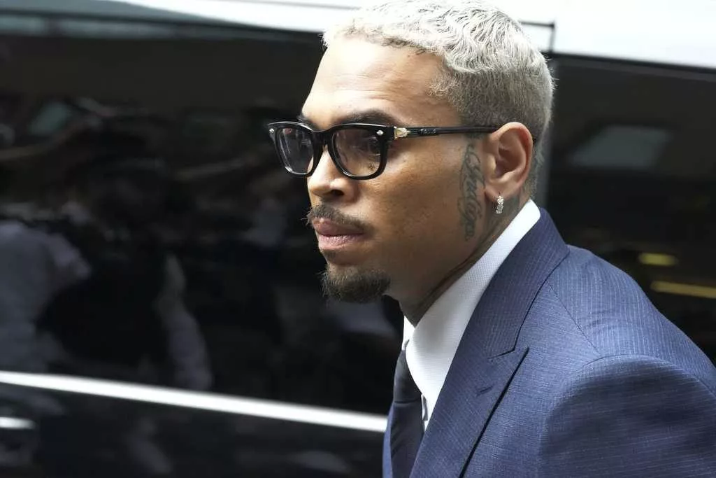 Chris Brown pleads not guilty to London nightclub assault charge