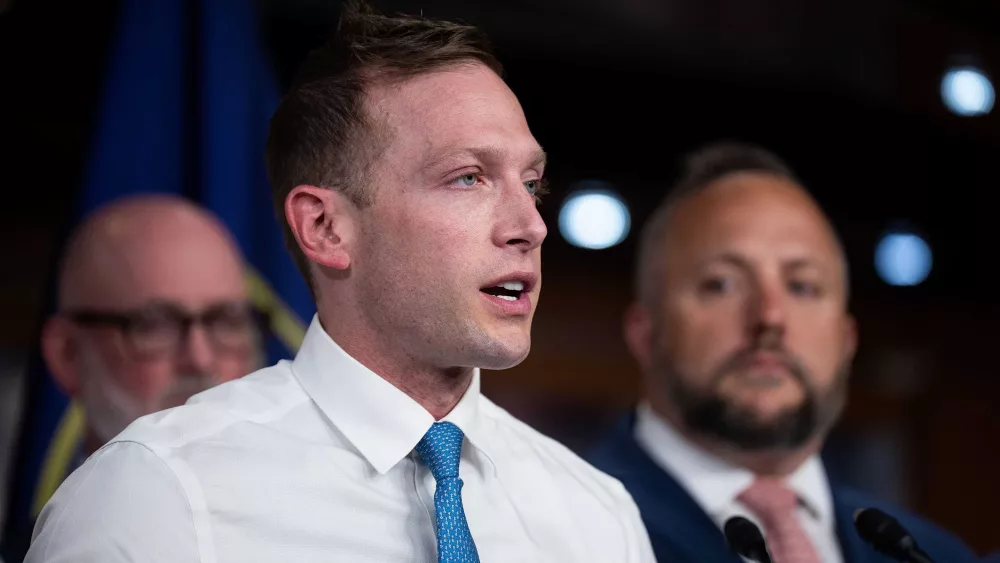 Man arrested after Ohio congressman says he was run off the road and threatened