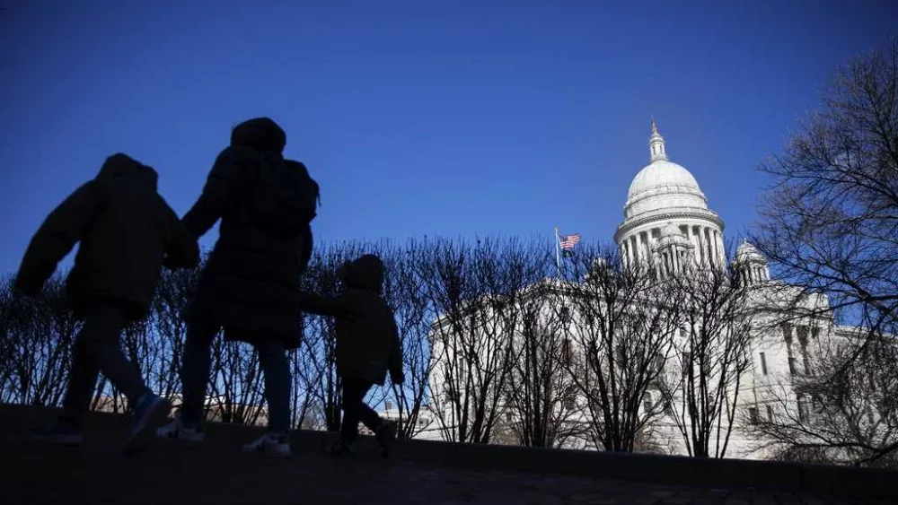 Rhode Island lawmakers pass bill to ban sales of assault weapons